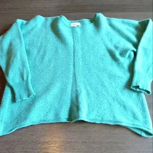 Bianco & Blu Wool and Cashmere Sweater